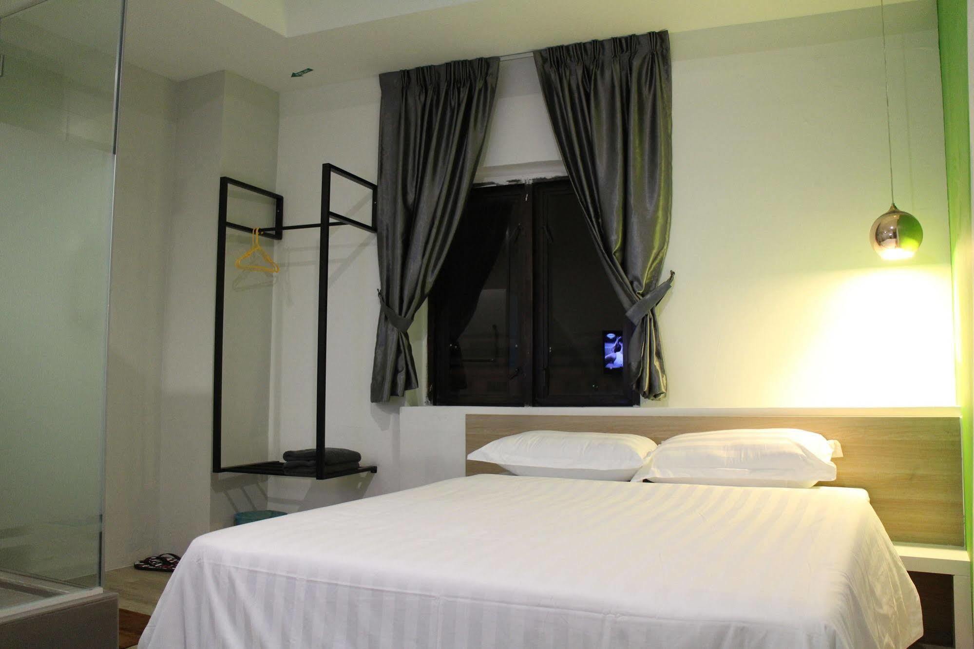 Dejaya Boutique Hotel Kuchai Lama Куала-Лумпур Экстерьер фото